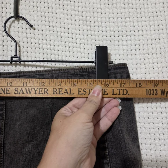 Boho Chic Handmade Dark Grey Distressed Denim Skirt with Lace Details L/XL - Picture 10 of 10